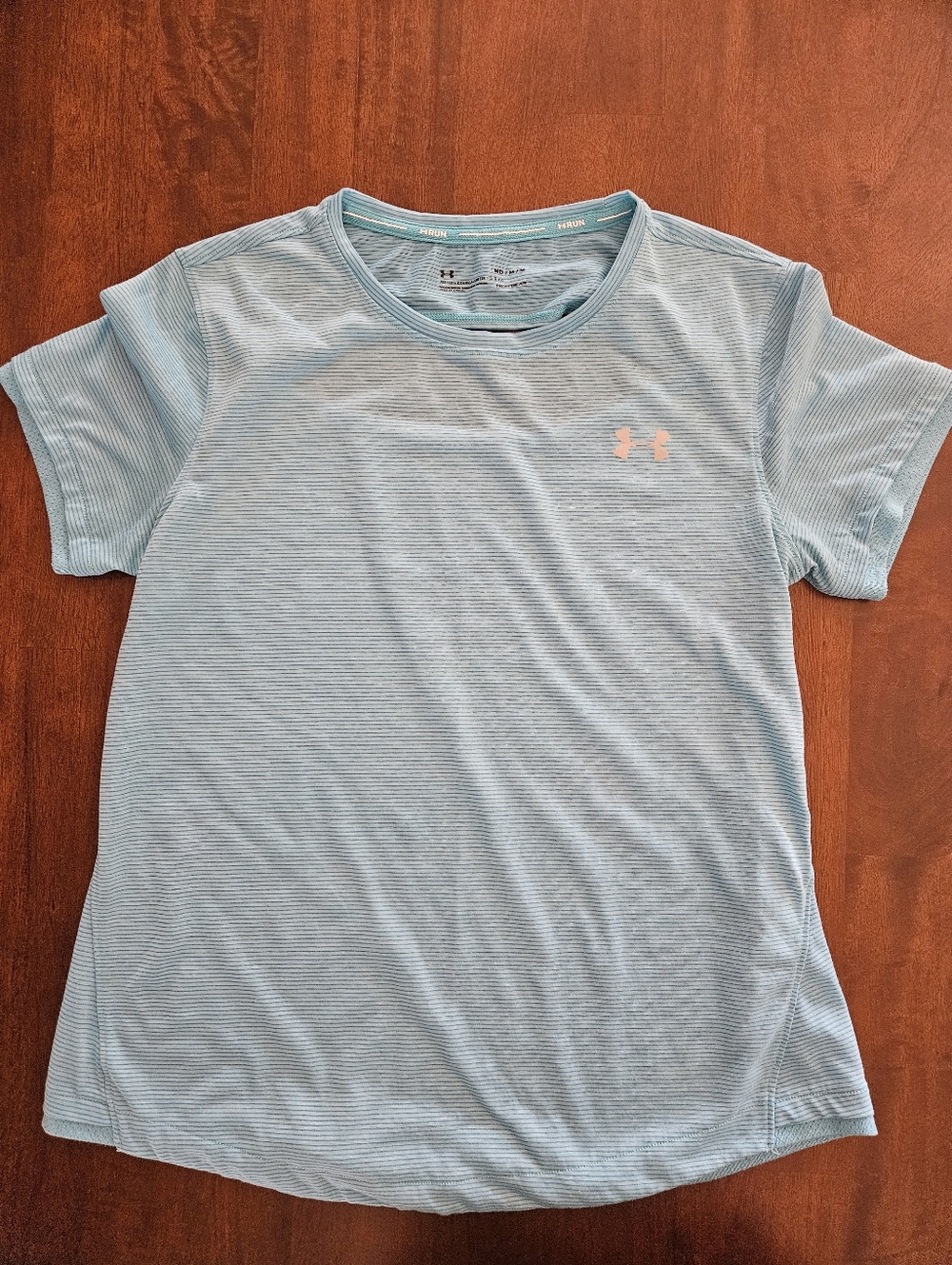 EUC Under Armour Women's Striped Peekaboo Athletic Tee